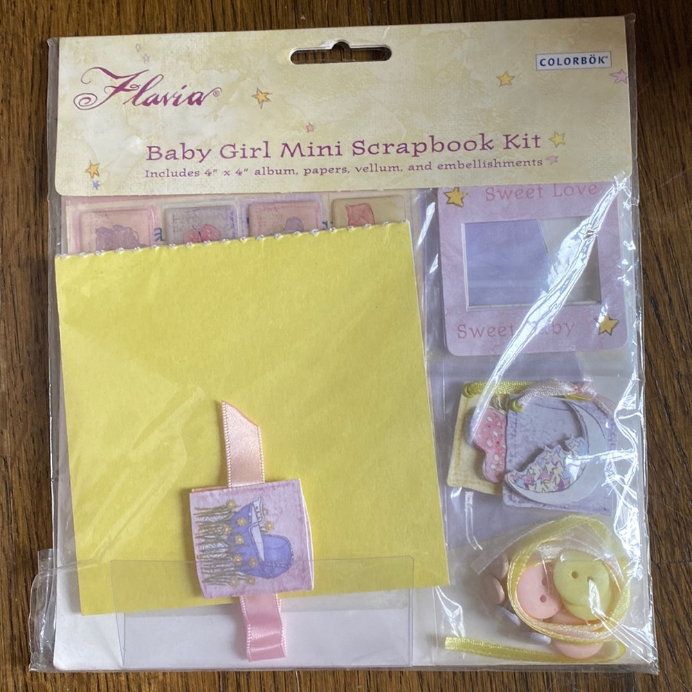 Flavia Baby Girl Mini Scrapbook Kit